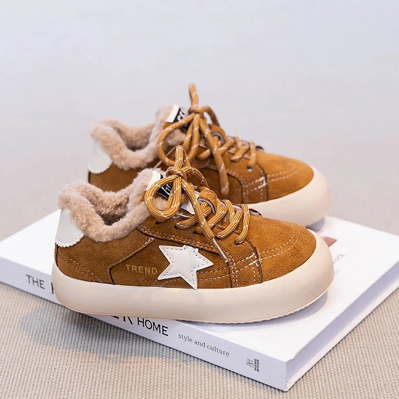 Winterse sneakers met fleecevo - Kids Outdoor Wear recensie en prijs